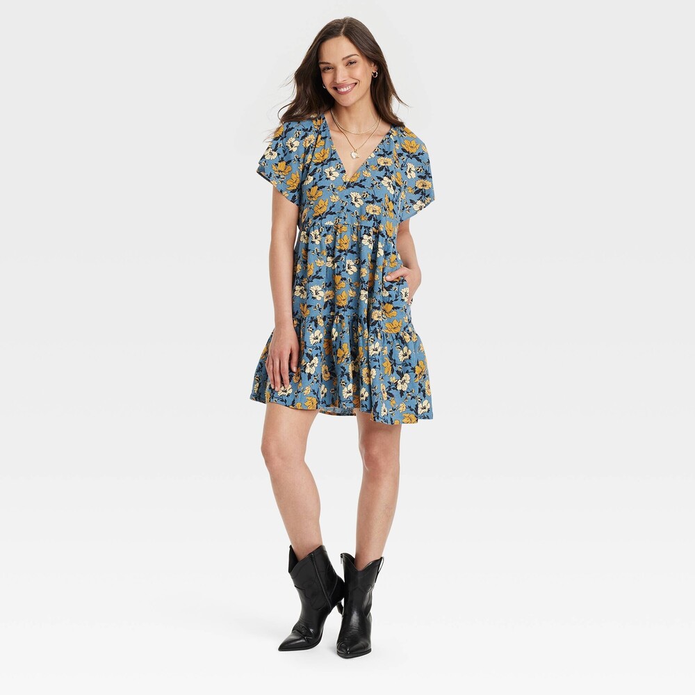 Flutter Short Sleeve Mini Skater Dress - Blue Floral L